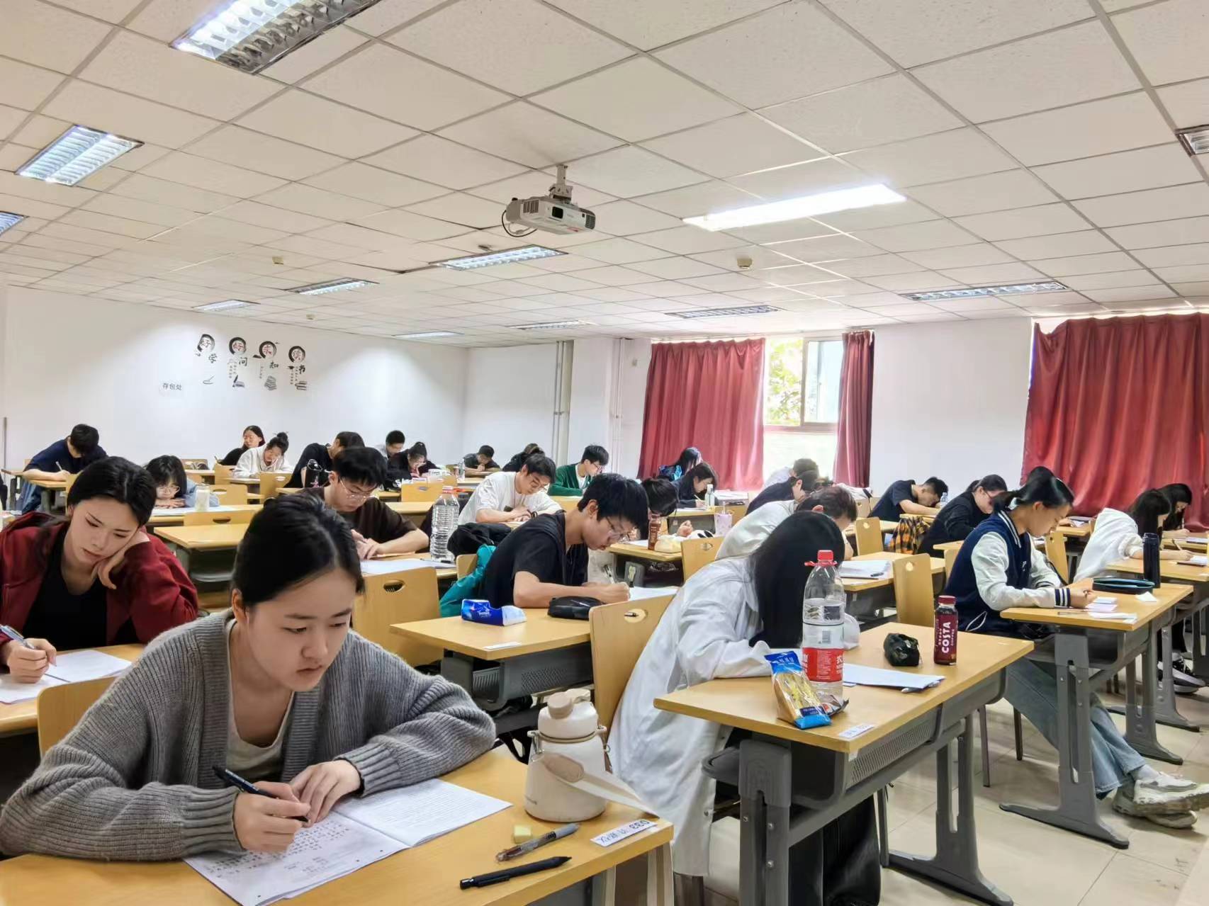 联考中国港澳台联考北京校区：关于全国联招考试大纲修订的通知