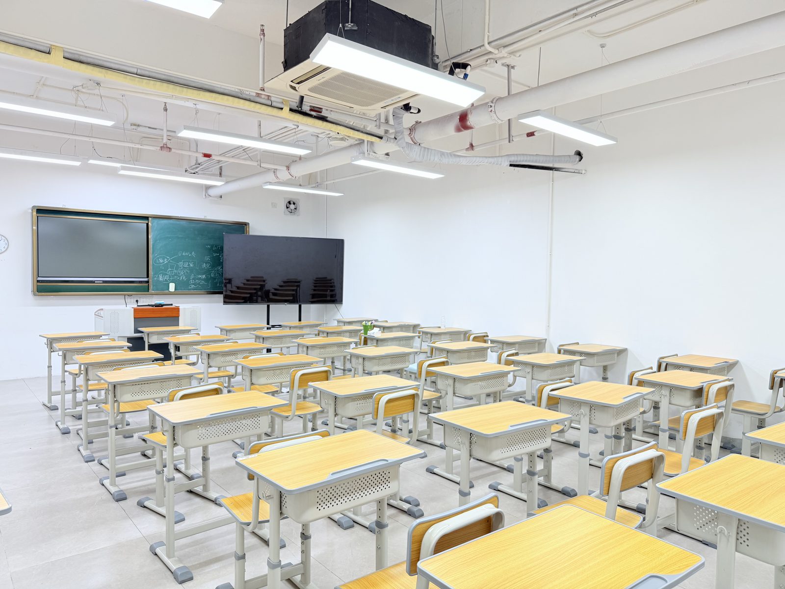 夏越港澳台联考强化班：香港学生有必要参加澳门四校联考吗？一篇文章说清楚！