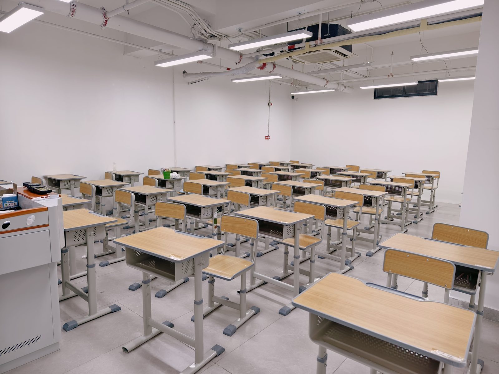 夏越港澳台联考强化班：2026年考纲巨变！港澳台联考英语科目必须提前报班吗？
