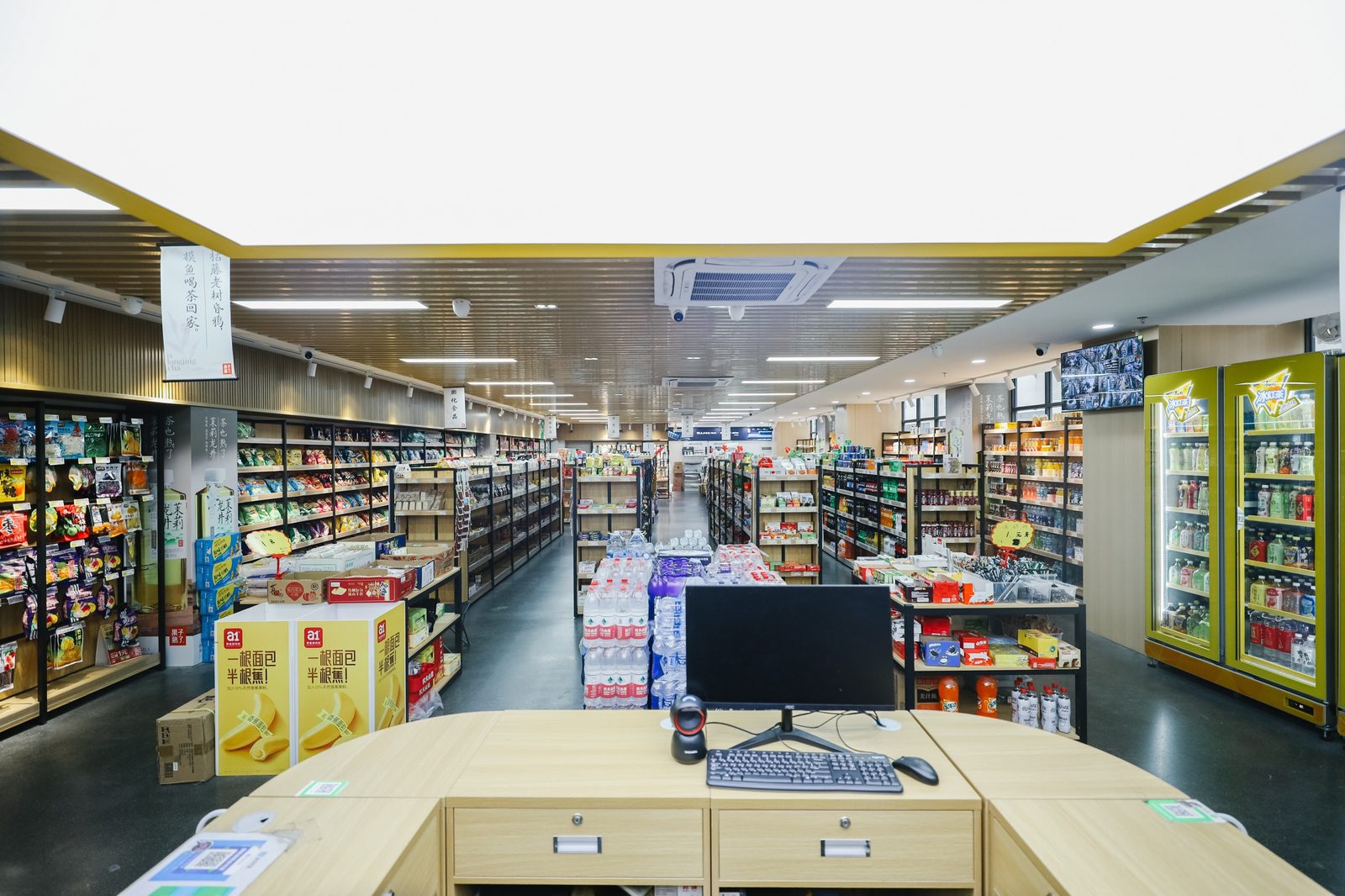 夏越港澳台联考强化班：港澳台联考低分可捡漏的冷门名校+高薪专业，90%考生不知道