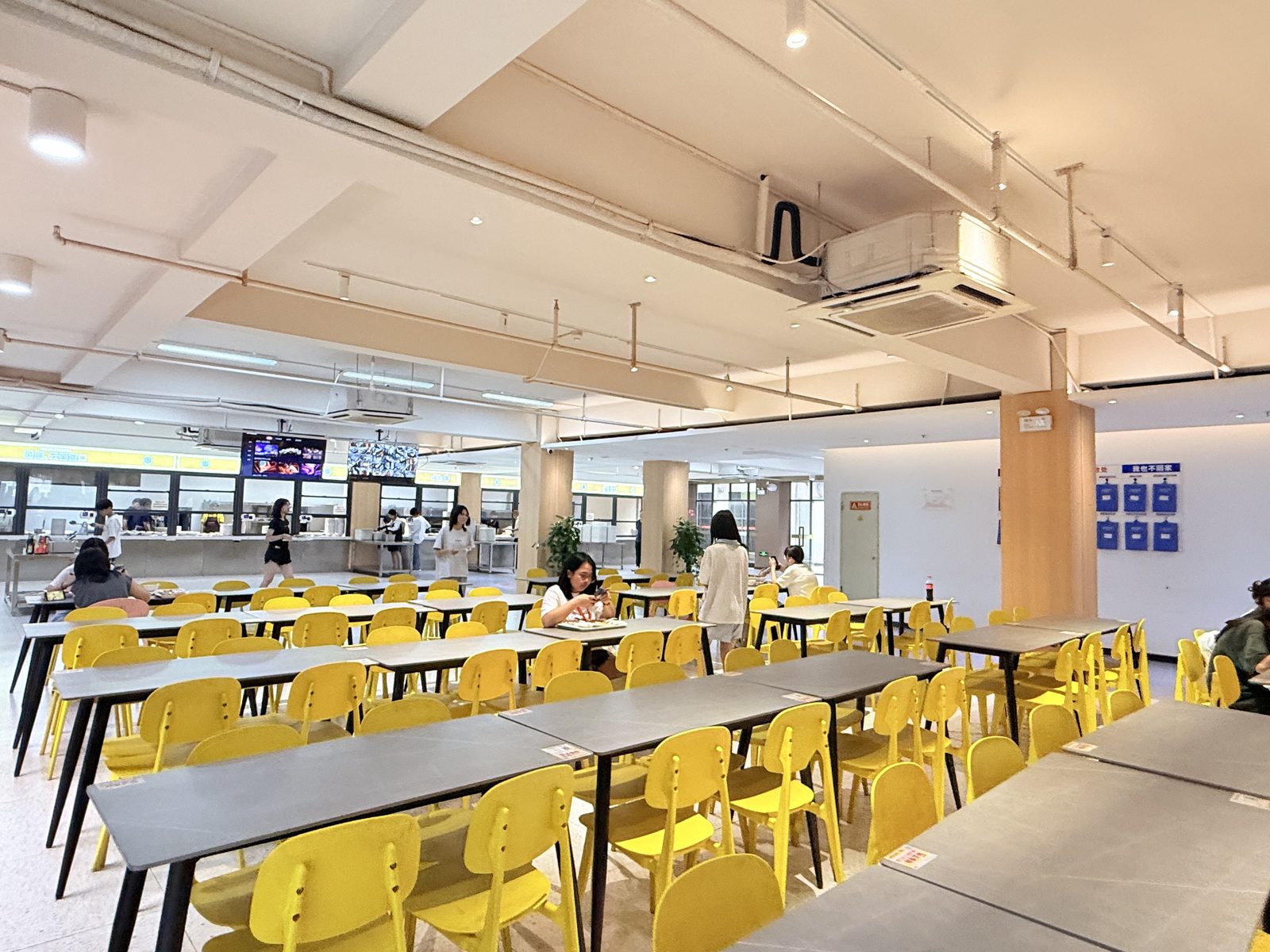 夏越港澳台联考强化班：夏越教育2026届港澳台侨联考喜报！C9/985/211录取全面突破